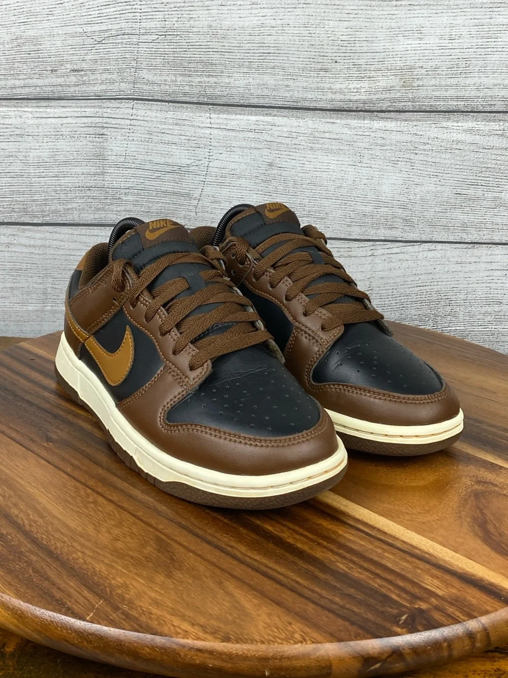 Nike Dunk Low Brown Black Cacao Wow Shoes HF5441-004 Women’s 8.5 / Men’s 7